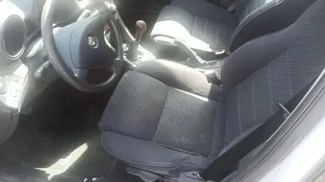 Usata Alfa Romeo 156 144 CV (105 kW) 1998 Argento Berlina