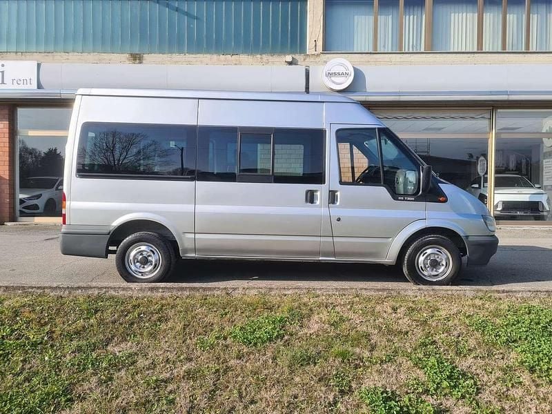 Usata Ford Transit 86 CV (63 kW) 2002 Argento Furgone