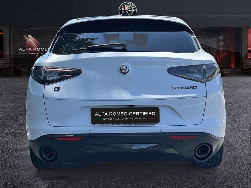 Usata Alfa Romeo Stelvio Ti 210 CV (154 kW) 2020 Bianco SUV