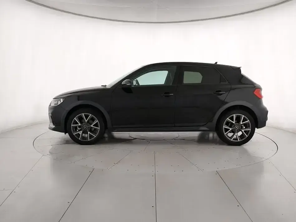Usata Audi A1 Admired 150 CV (110 kW) 2022 Nero SUV