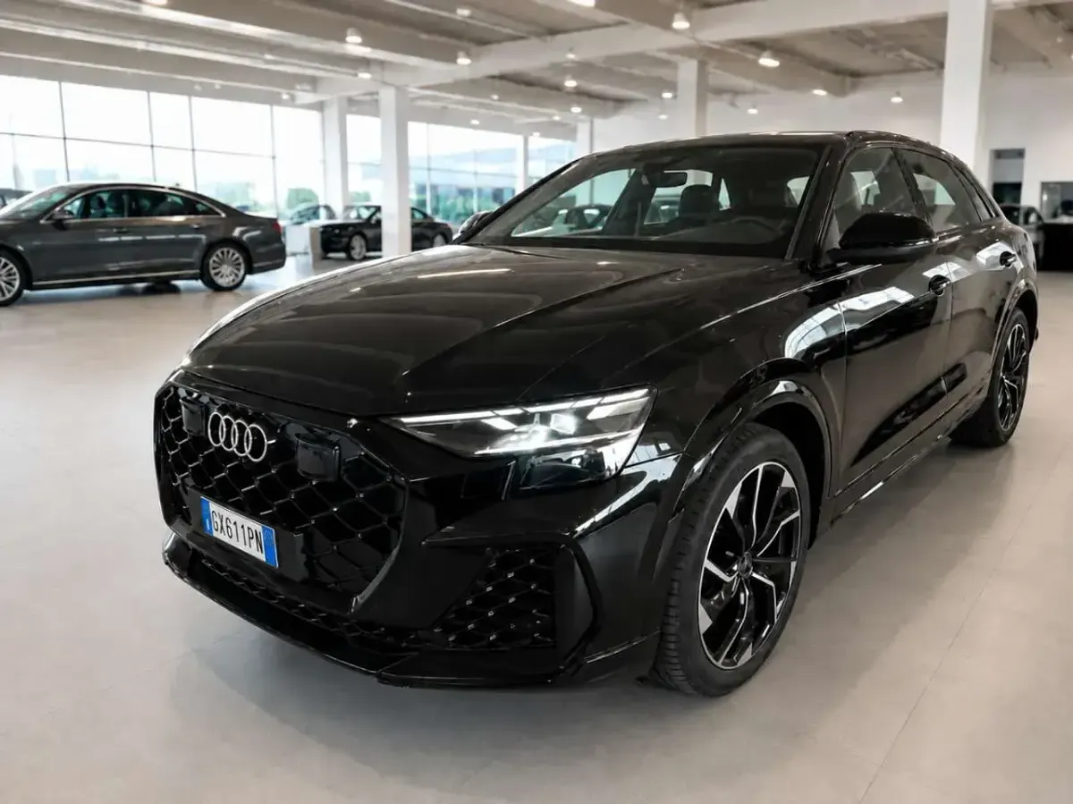Usata Audi RS Q8 600 CV (441 kW) 2024 Nero SUV