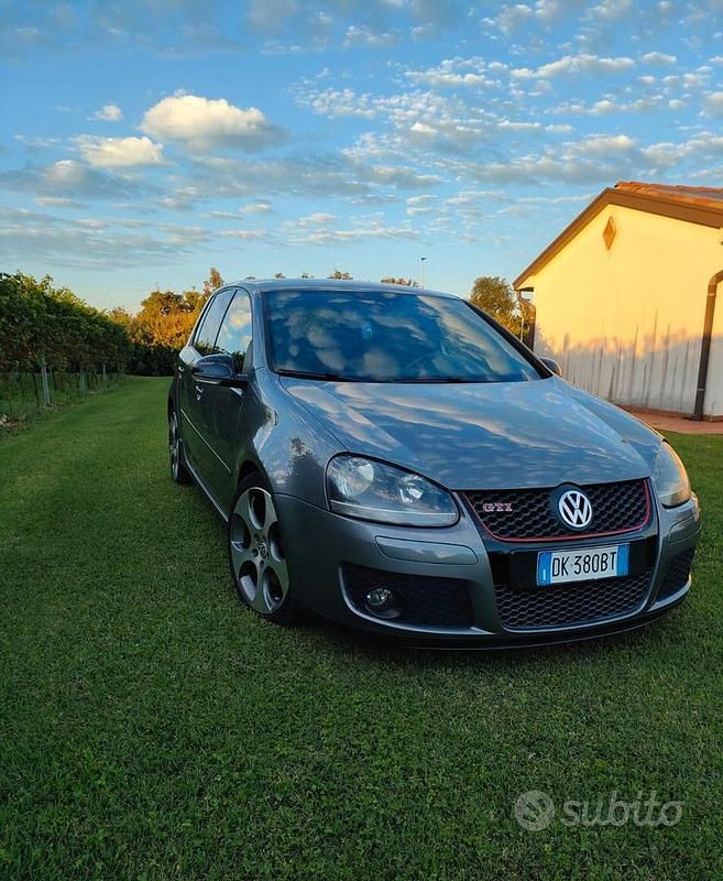 Usata VW Golf V GTI 200 CV (147 kW) 2007 Grigio Berlina