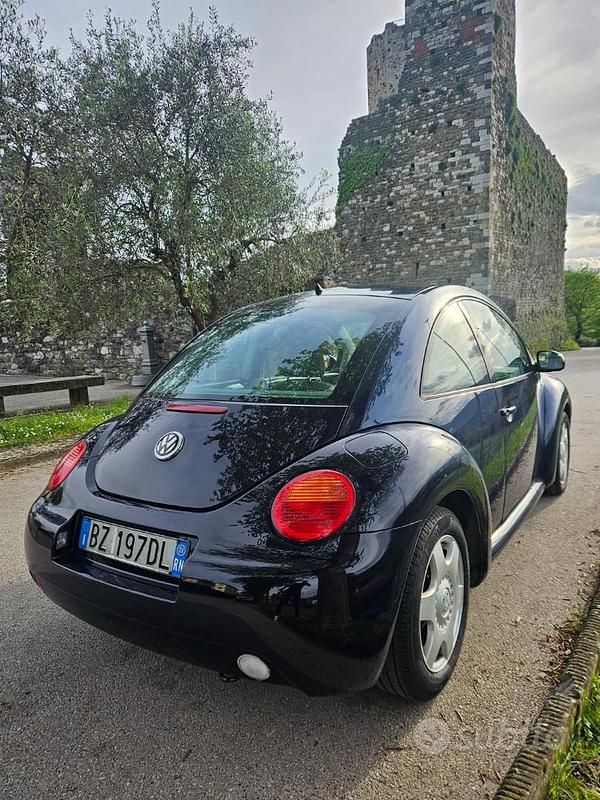 Usata 2005 VW Beetle Monovolume | 4700 € (Buon prezzo) - Immagine 1/4
