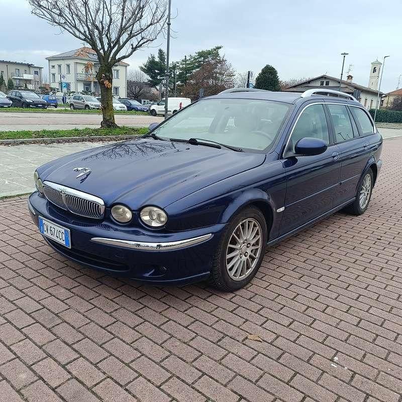Usata Jaguar X-type Executive 196 CV (144 kW) 2005 Blu/azzurro Station wagon