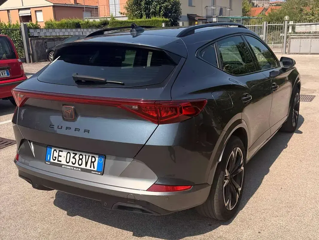 Usata Cupra Formentor 204 CV (150 kW) 2021 Blu/azzurro SUV