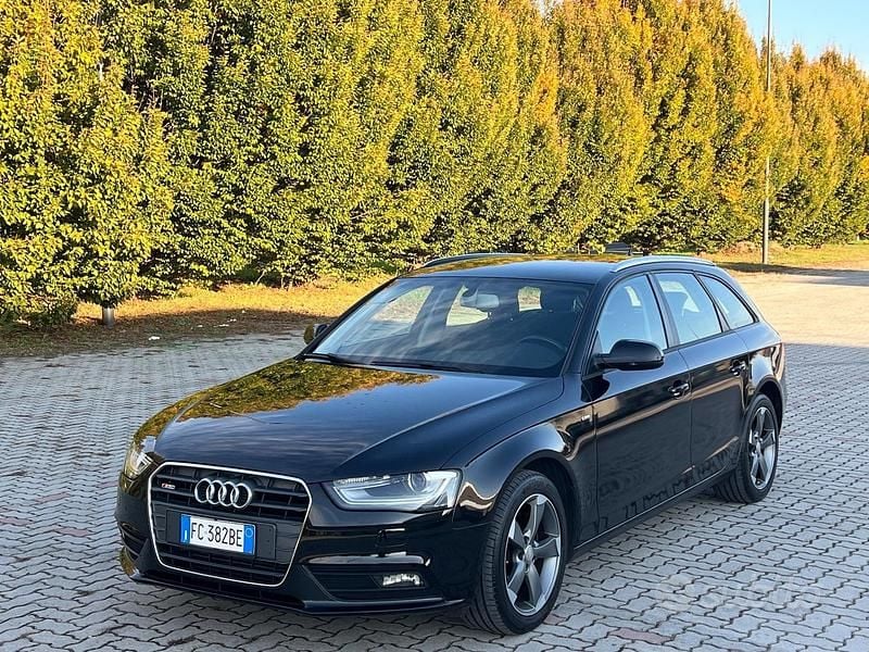 Nero Usata 2013 Audi A4 S-Line Station wagon | 6350 € (Ottimo prezzo) - Immagine 1/4