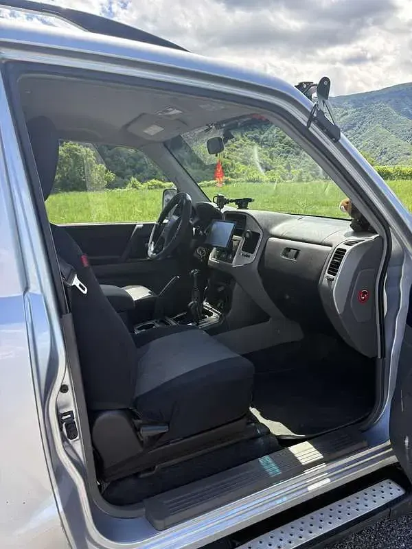 Usata Mitsubishi Pajero 160 CV (117 kW) 2006 SUV