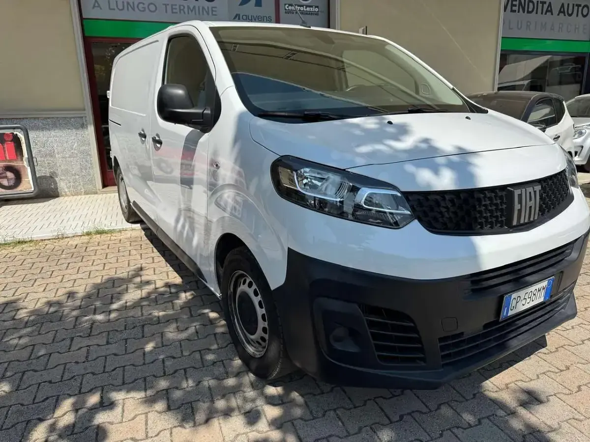 Usata Fiat Scudo Business 102 CV (75 kW) 2023 Bianco Furgone