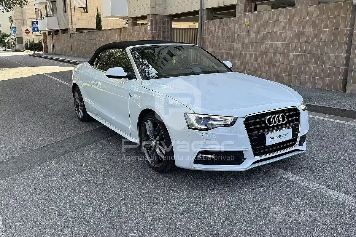 Usata Audi A5 Cabriolet Business 150 CV (110 kW) 2015 Bianco Cabrio