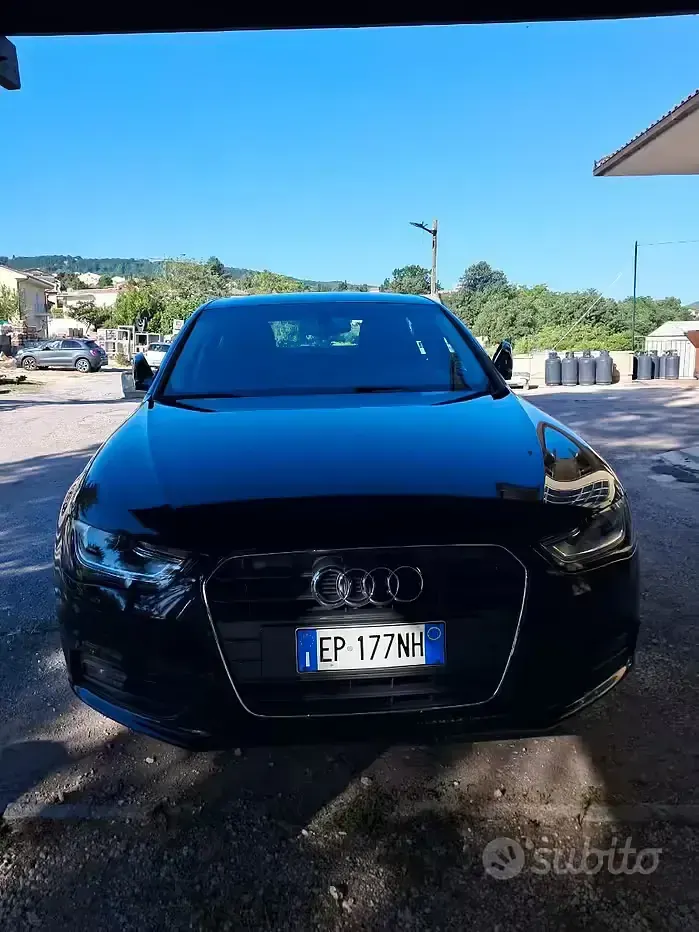 Usata Audi A4 143 CV (105 kW) 2012 Nero Berlina