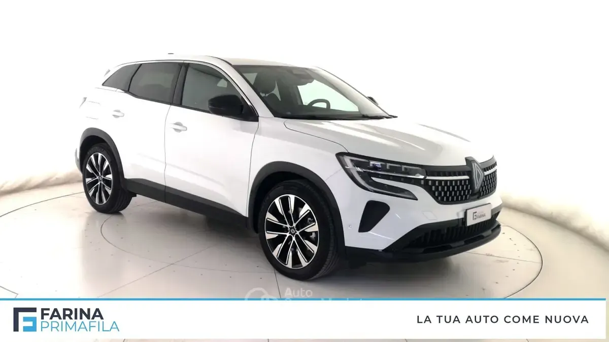 Käytetty Renault Austral Techno 131 HP (96 kW) 2025 Valkoinen Katumaasturi