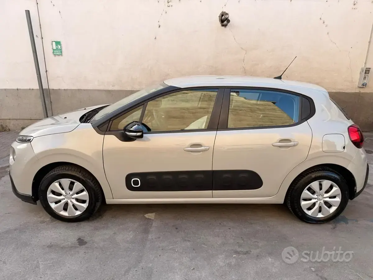 Usata Citroën C3 PureTech 82 CV (60 kW) 2017 Beige Berlina