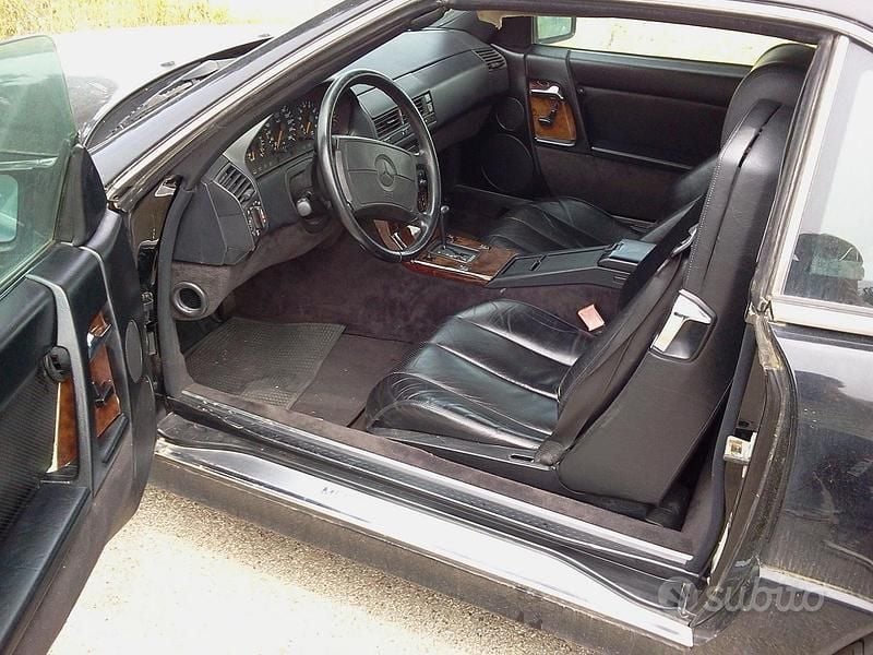 Usata Mercedes SL300 1991 Nero Cabrio