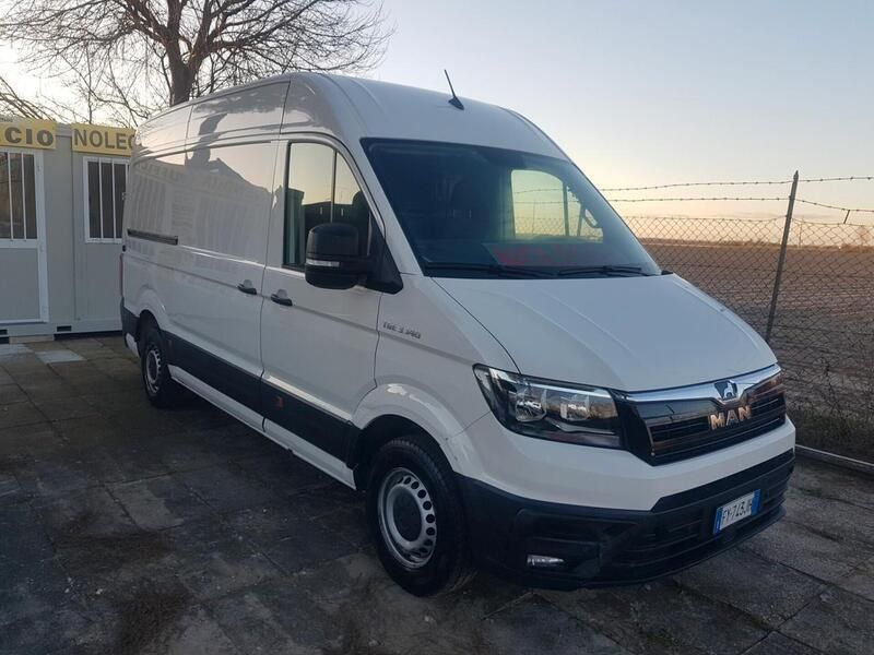 Usata MAN TGE 140 CV (102 kW) 2019 Bianco Furgone