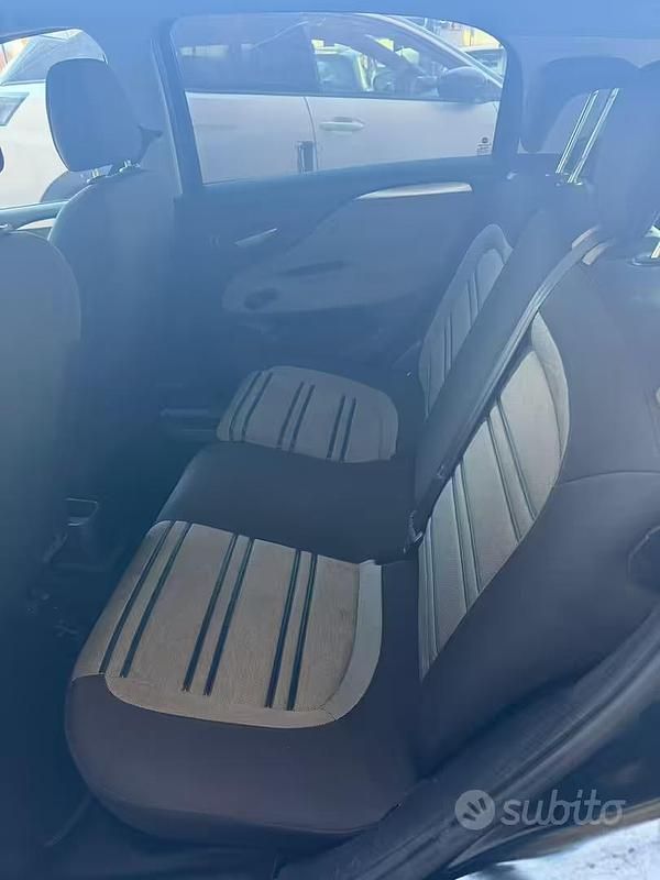 Usata Fiat Punto Evo 75 CV (55 kW) 2012 Blu Utilitaria