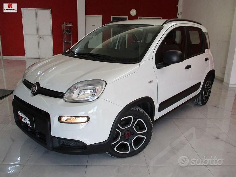 Usata Fiat Panda City Life 69 CV (50 kW) 2021 Bianco Utilitaria
