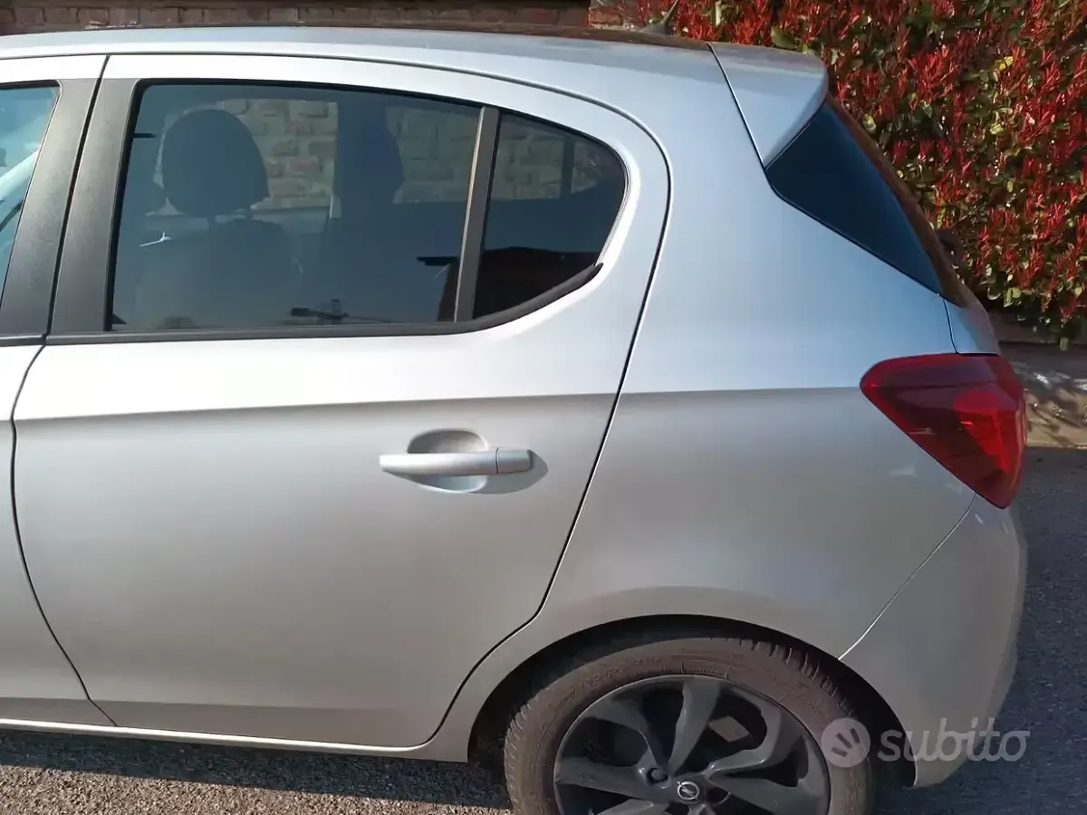 Usata Opel Corsa 75 CV (55 kW) 2017 Grigio Utilitaria