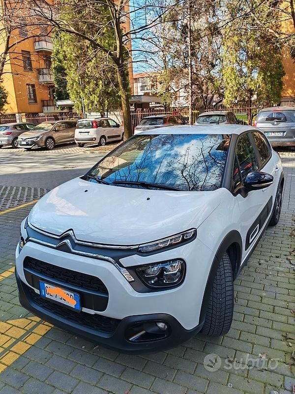 Usata Citroën C3 Feel 102 CV (75 kW) 2022 Bianco Utilitaria