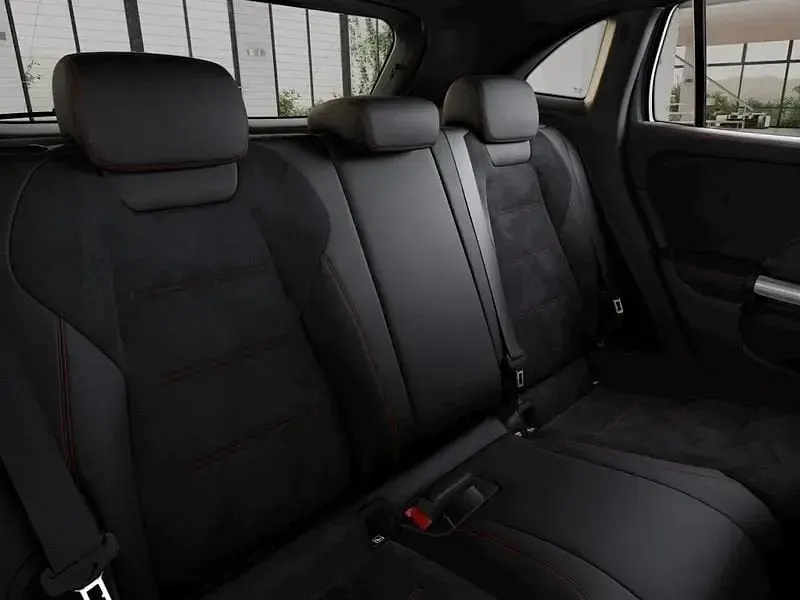 Nuova Mercedes GLA200 AMG line 150 CV (110 kW) 2026 Grigio SUV