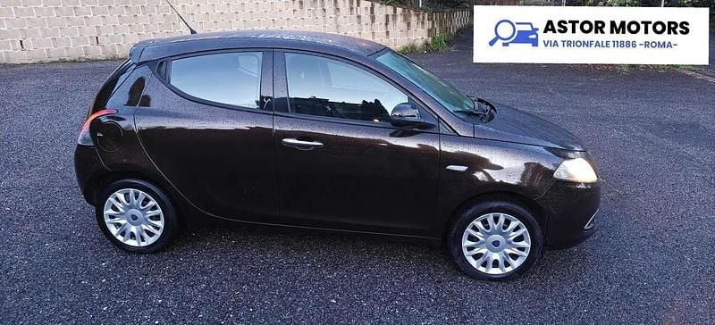Usata Lancia Ypsilon Gold 86 CV (63 kW) 2012 Other Utilitaria