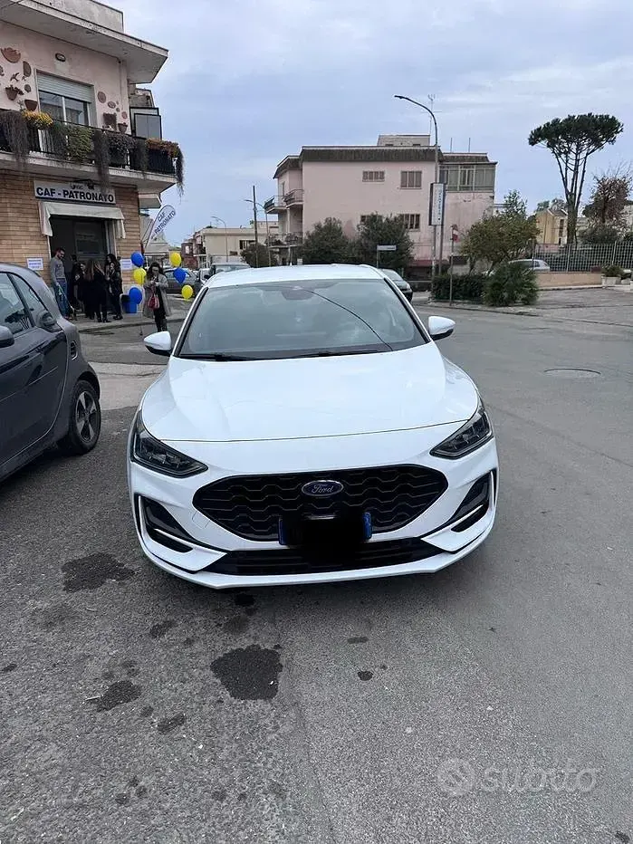 Usata Ford Focus 120 CV (88 kW) 2023 Berlina