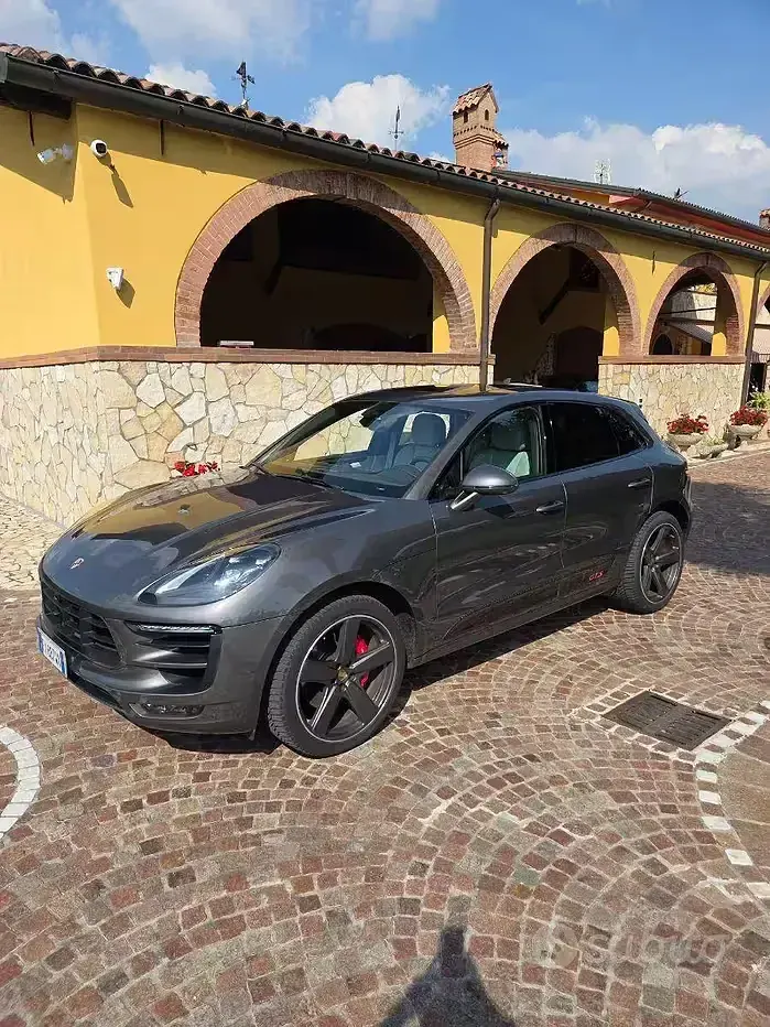 Usata Porsche Macan GTS 360 CV (264 kW) 2017 Grigio SUV