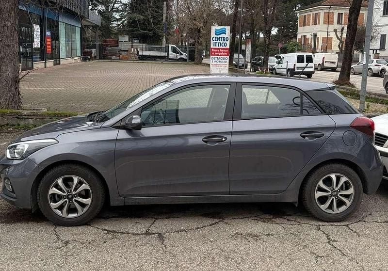 Usata Hyundai i20 75 CV (55 kW) 2018 Utilitaria