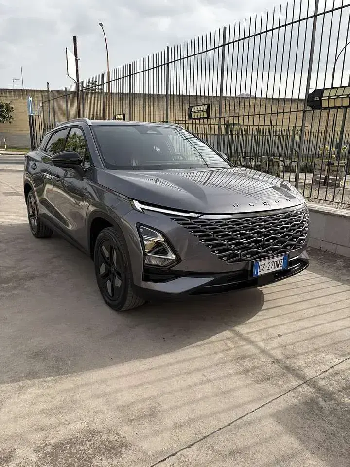 Usata Omoda 5 147 CV (108 kW) 2025 Grigio SUV