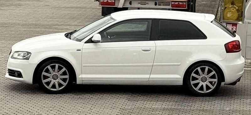 Usata Audi A3 S-Line 102 CV (75 kW) 2009 Bianco Utilitaria