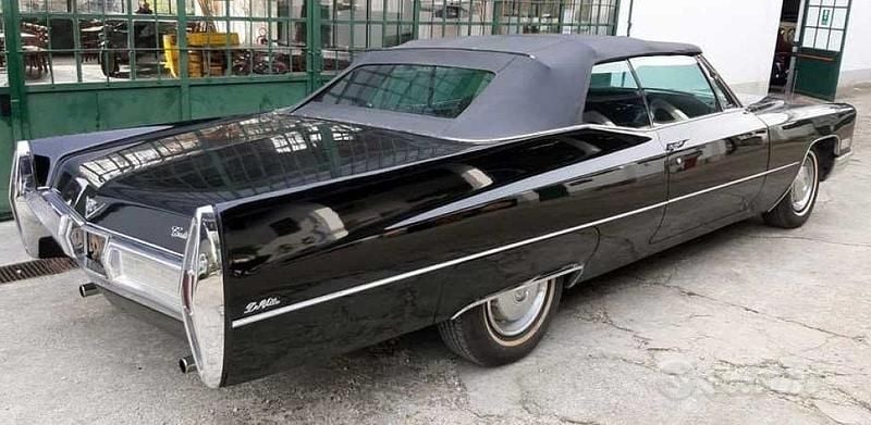 Usata Cadillac Deville 379 CV (278 kW) 1960 Nero Berlina