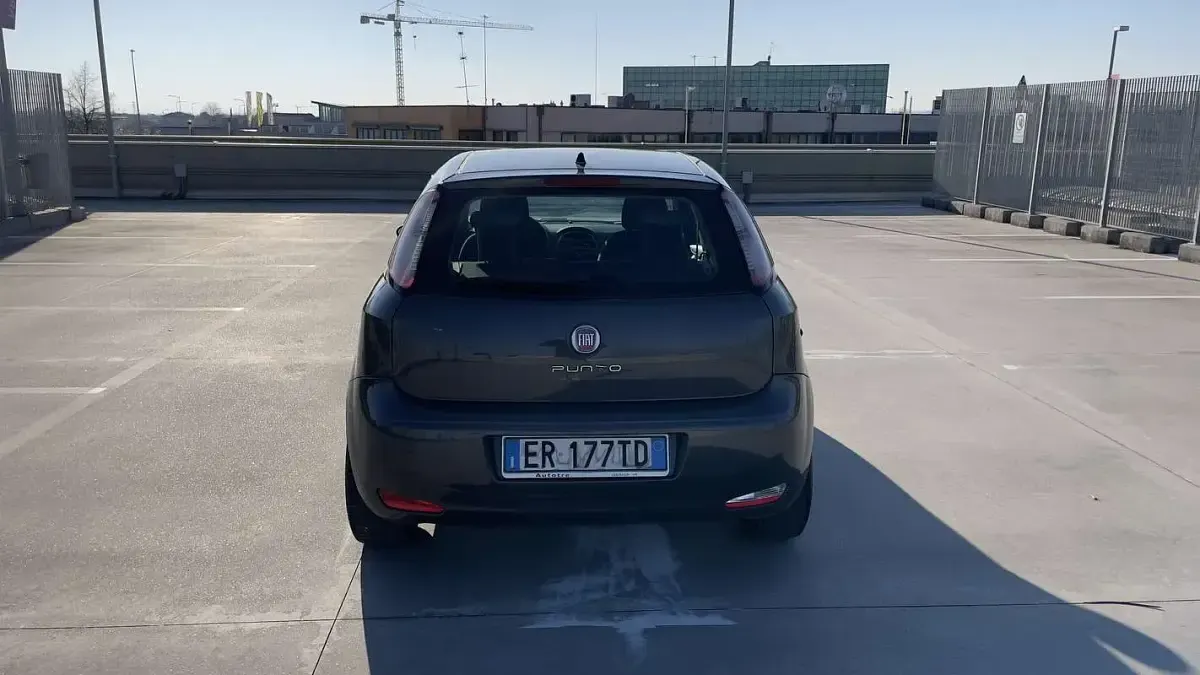 Usata Fiat Punto Evo Active 75 CV (55 kW) 2012 Utilitaria