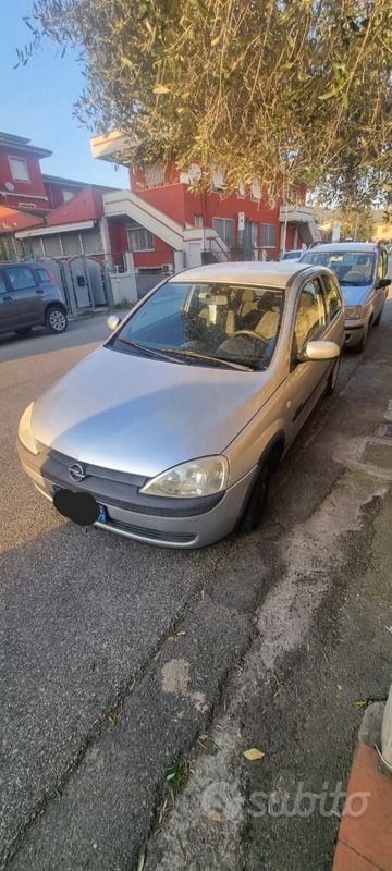 Usata 2000 Opel Corsa Due volumi | 1500 € - Immagine 1/4