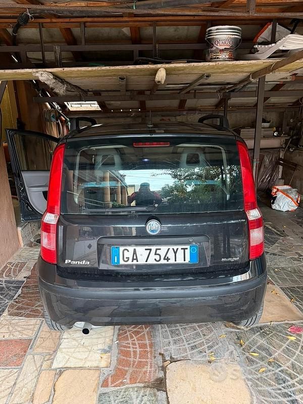 Usata Fiat Panda 70 CV (51 kW) 2008 Nero Utilitaria