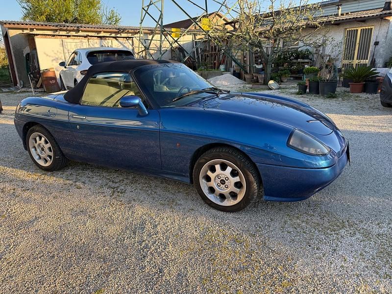 Usata Fiat Barchetta 130 CV (95 kW) 1997 Blu Cabrio