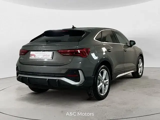 Usata Audi Q3 Sportback S-Line 150 CV (110 kW) 2025 Grigio SUV