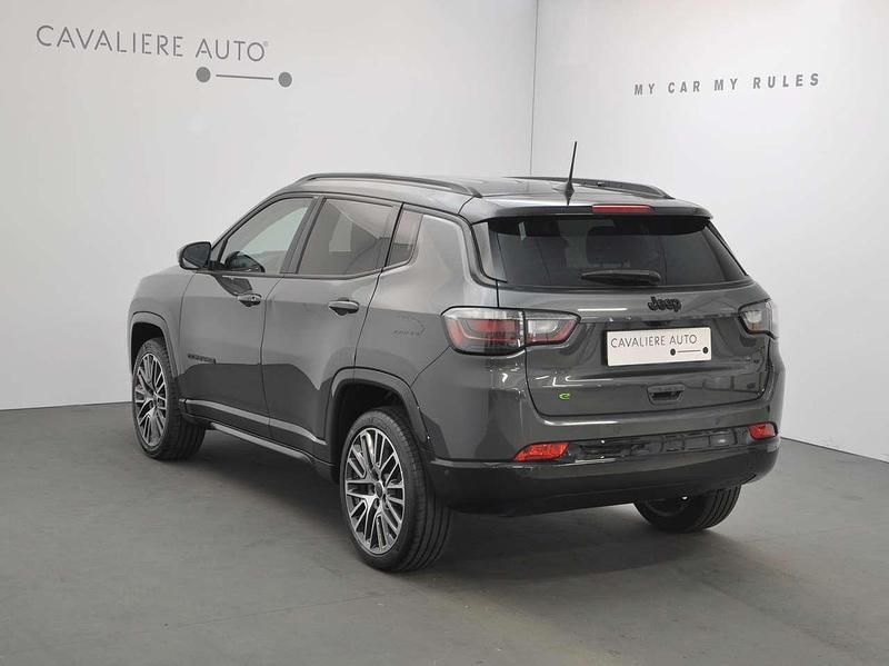 Usata Jeep Compass Summit 131 CV (96 kW) 2024 Grigio SUV
