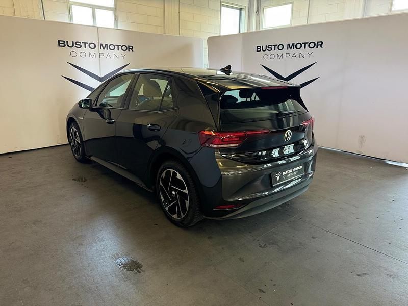 Usata VW ID.3 Pro Performance 69 kW (95 CV) 2023 Nero / metallizzato Utilitaria