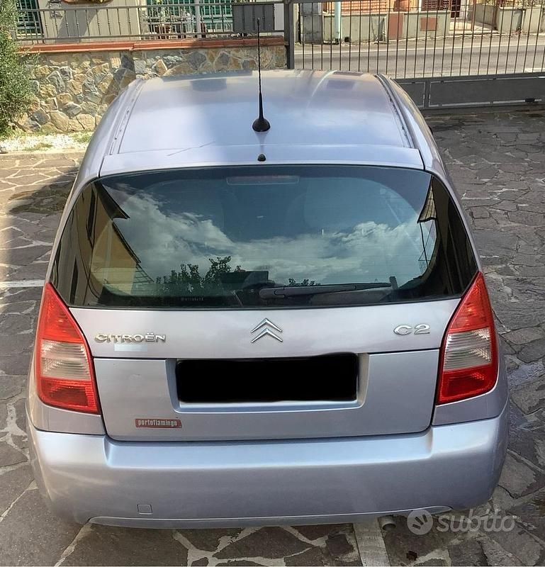 Usata Citroën C2 60 CV (44 kW) 2004 Grigio Utilitaria