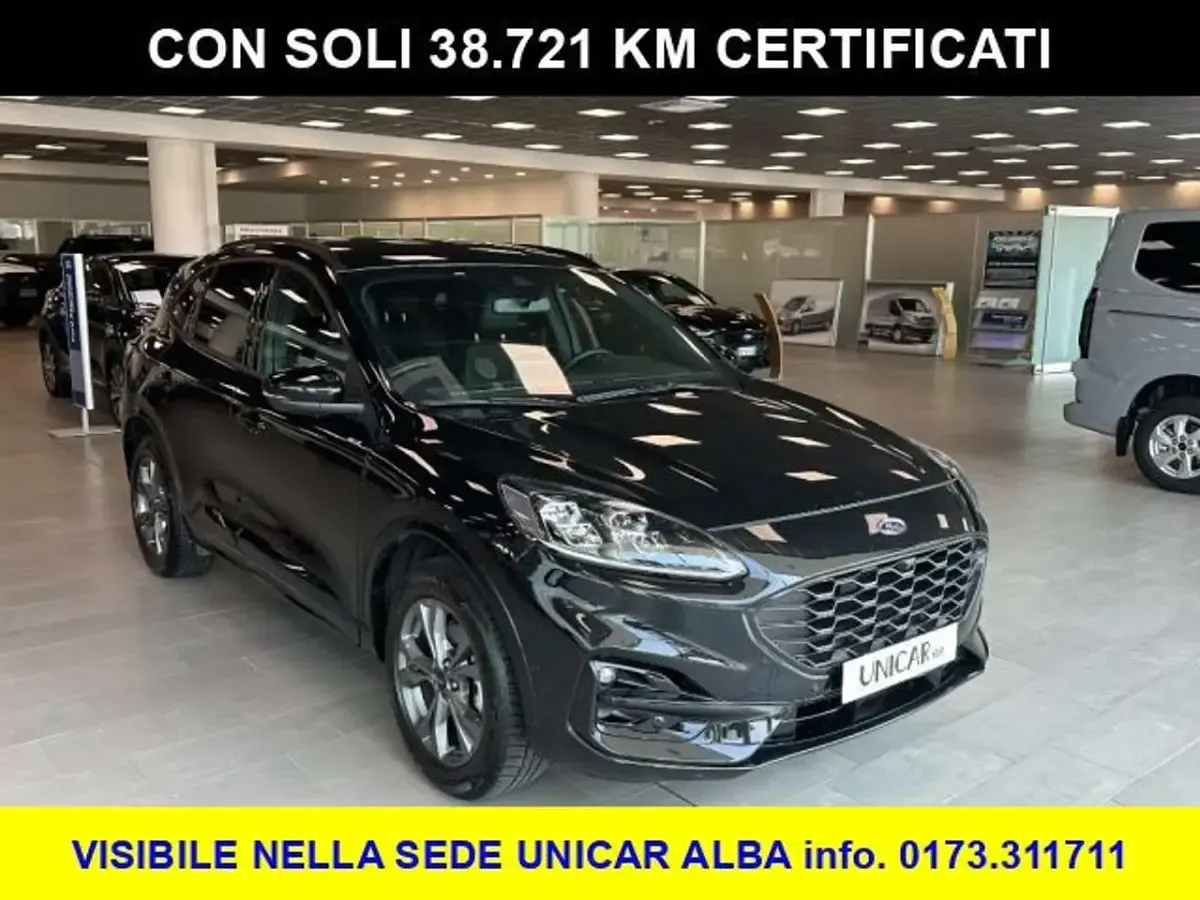 Usata Ford Kuga ST-Line X 152 CV (111 kW) 2023 Agata black SUV