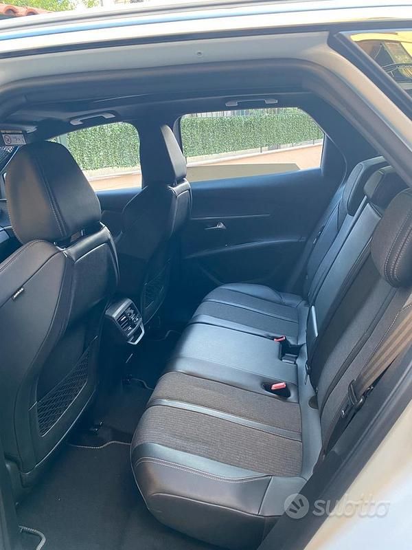 Usata Peugeot 3008 120 CV (88 kW) 2019 Bianco Monovolume