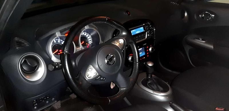 Usata Nissan Juke Acenta 116 CV (85 kW) 2017 Grigio SUV