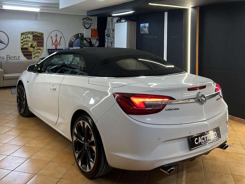 Usata Opel Cascada Cosmo 194 CV (142 kW) 2014 Other Cabrio