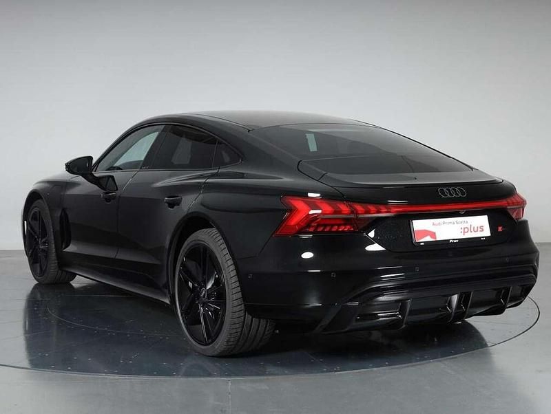 Nuova Audi e-tron GT quattro 430 kW (585 CV) 2025 Nero mito metallizzato Berlina
