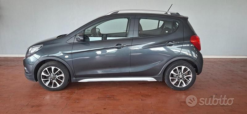Usata Opel Karl Rocks 73 CV (53 kW) 2019 Grigio Utilitaria