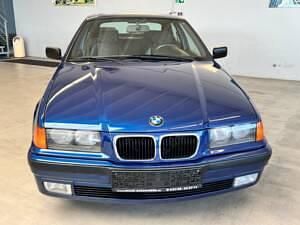 Usata BMW 323 Compact M Sport 170 CV (125 kW) 1998 Blu Utilitaria