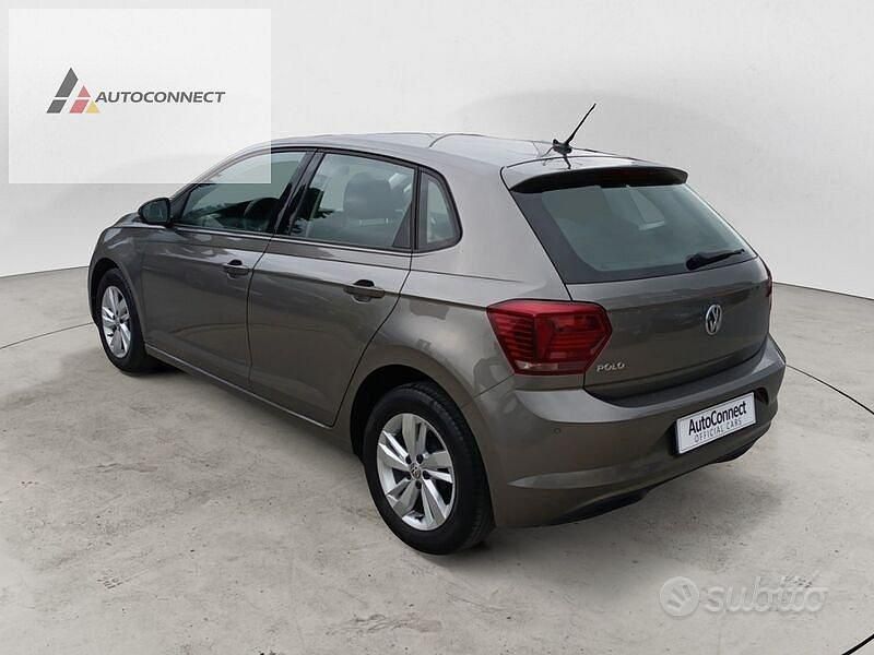 Usata VW Polo Comfortline 95 CV (69 kW) 2020 Grigio Utilitaria