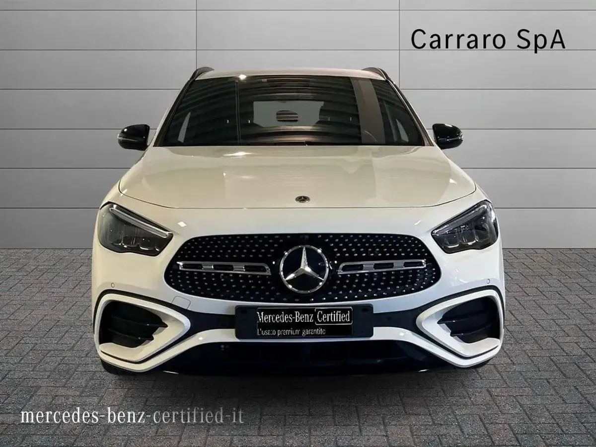 Usata Mercedes GLA200 Advanced Plus 150 CV (110 kW) 2024 Bianco SUV