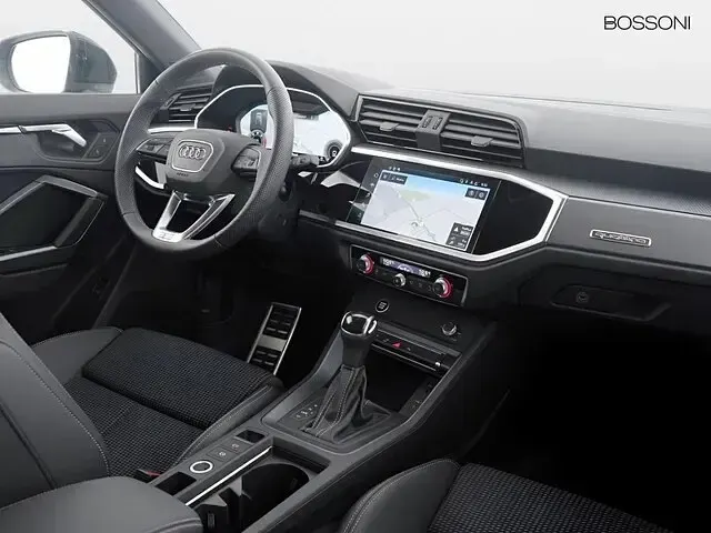 Usata Audi Q3 Sportback S-Line 193 CV (141 kW) 2024 Nero SUV