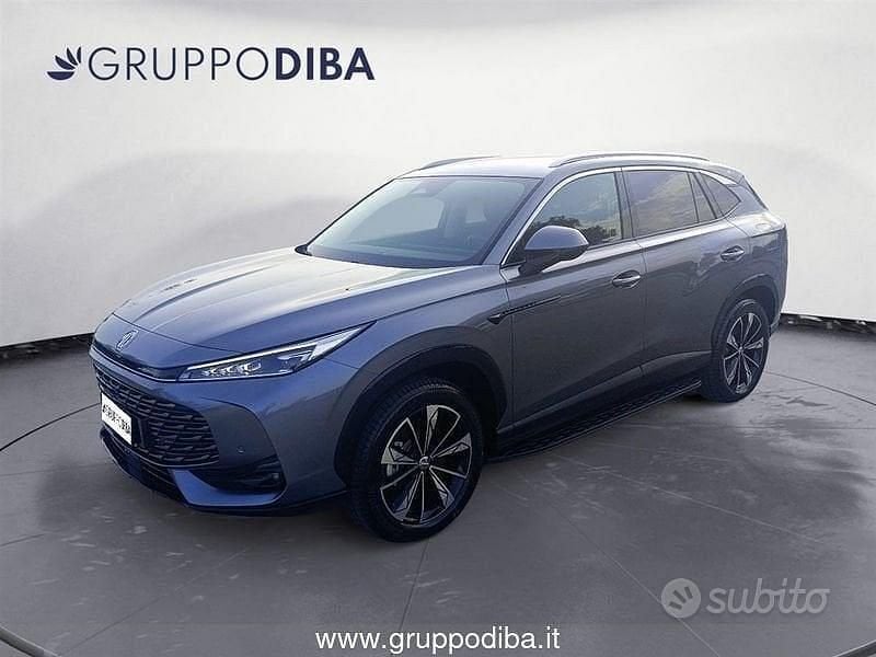 Usata MG HS Luxury 143 CV (105 kW) 2024 Grigio SUV
