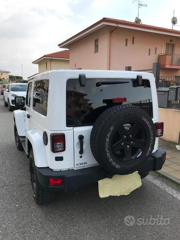 Usata Jeep Wrangler 200 CV (147 kW) 2012 Bianco SUV